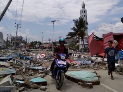 Number of Indonesian quake victims reaches 56 people