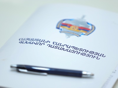 В рамках дела об убийстве Погоса Погосяна приостановлены полномочия двух судмедэкспертов
