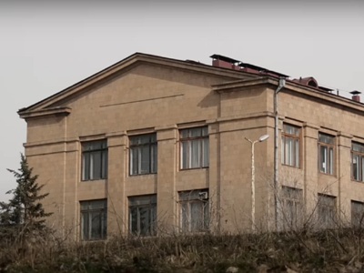 «Մեր թույլտվությունն էր պետք, որը չենք տվել». կառուցապատողը կոտրել է գիտատեխնոլոգիական կենտրոնի դարպասը