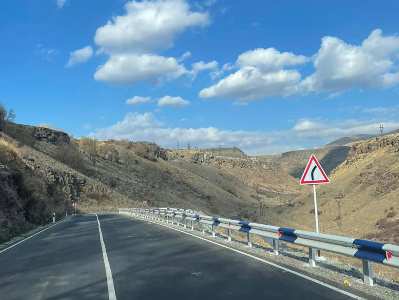 Ավարտվել է Գյումրի-Կապս-Ամասիա ավտոճանապարհի երկու հատվածների հիմնանորոգումը