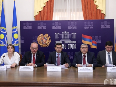 Կայացել է ՀԱՊԿ ԽՎ քաղաքական հարցերի եւ միջազգային համագործակցության մշտական հանձնաժողովի արտահերթ առցանց նիստը