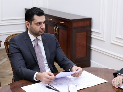 Համբարձում Մաթևոսյանի գլխավորությամբ քննարկվել են ոռոգման ոլորտի բարեփոխումներին առնչվող հարցեր
