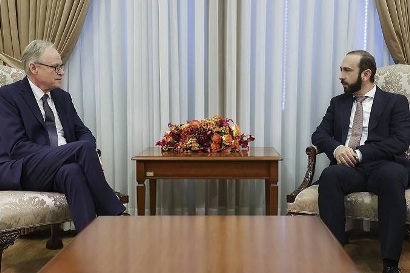FM, EU official discuss Armenia-Turkey relations
