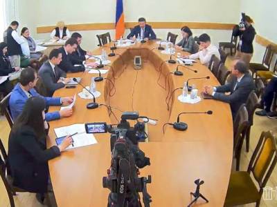 «Հրապարակ». Բանկային ոլորտի փորձագետները դեմ են համընդհանուր հայտարարագրմանը
