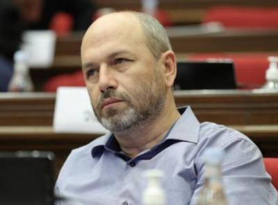 «Հրապարակ». Ընդդիմությունն առաջարկում է զոհվածների ընտանիքներին նոր արտոնություններ տրամադրել