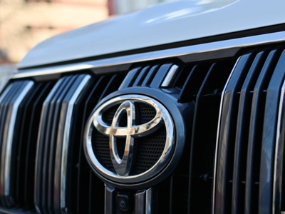 Toyota подписала контракт с правительством Великобритании на разработку пикапов с водородным двигателем
