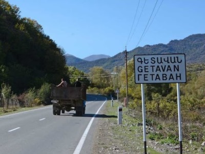 Ինձ թվում է`ադրբեջանցիները հատուկ ծառայության աշխատակիցներ են, նրանք հաճախ են անցնում այդ ճանապարհով. Գետավանի գյուղապետ