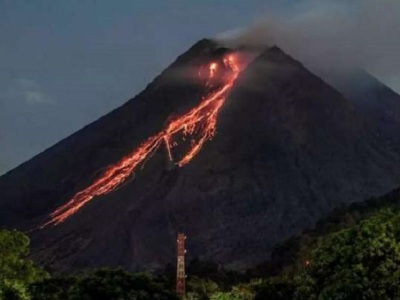 About 2,000 people evacuated in Indonesia after Semeru volcano eruption