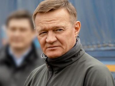 Губернатор: Беспилотник атаковал аэродром в Курске, загорелся нефтенакопитель