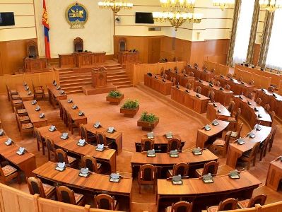 Mongolia refuses to dissolve parliament and government amid protests