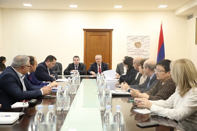 «Խորհրդային մոդելից սահուն անցնել եվրոպական մոդելին». Վահրամ Դումանյանը հանդիպել է բուհերի ռեկտորների հետ