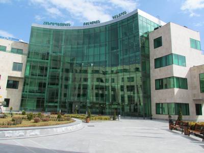 Ստեփանակերտի ԲԿ-ի մի շարք բուժառուների կյանքին վտանգ է սպառնում, անհրաժեշտ է շտապ տեղափոխել Երևան