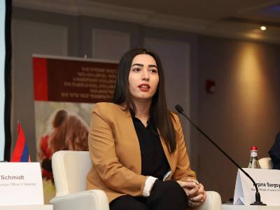 Ընտանեկան բռնության դեմ պայքարում կարևոր է քաղաքացիների պատասխանատու արձագանքը. Արփինե Սարգսյան