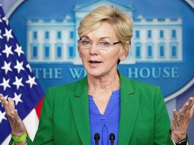 Министр энергетики США протянула оливковую ветвь нефтегазовой отрасли