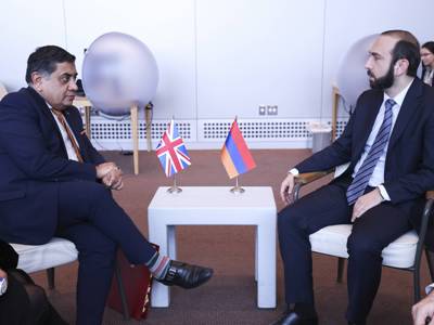 Միրզոյանը Միացյալ Թագավորության ԱԳ նախարարին է ներկայացրել  Ադրբեջանի կողմից Լաչինի միջանցքի արգելափակման հետեւանքները