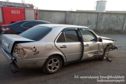 В селе Джрвеж столкнулись автомобили: среди пострадавших несовершеннолетний