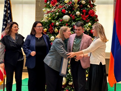 Already former U.S. Ambassador to Armenia Lynne Tracy says goodbye to embassy staff
