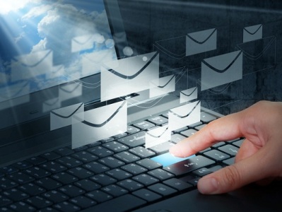 Director of Uffizi Gallery set rules for writing emails