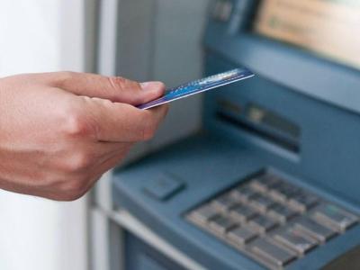 В крупных селах Армении пенсии и пособия выплачиваются уже в безналичной форме