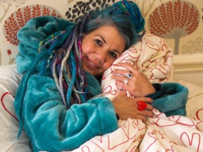 British woman married her blanket