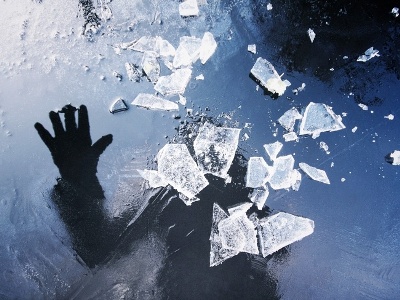 В Армении четырехлетняя девочка погибла, провалившись под лед