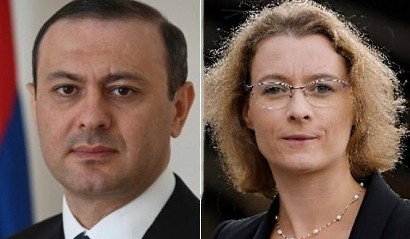 Armen Grigoryan and French presidential advisor on importance of continuous consultations for peace in region
