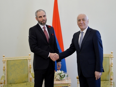 ՀՀ նախագահը և Չեխիայի դեսպանը քննարկել են Երևան-Պրահա ուղիղ չվերթերի վերականգնման հնարավորությունը
