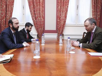 Armenia FM, EU Special Representative for South Caucasus discuss situation in Lachin corridor
