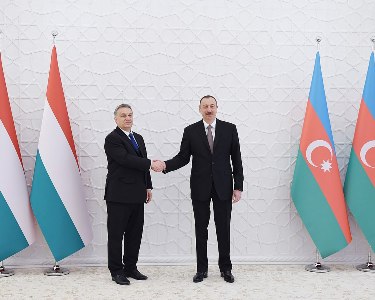 Azerbaijan and Hungary sign declaration on broad strategic partnership