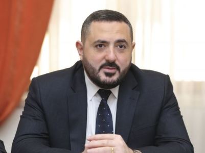 Վահան Նարիբեկյանը հաստատում է՝ պատգամավորների օգնականները պարգեւավճար են պահանջել