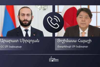 Armenian and Japanese FMs discuss humanitarian crisis in Karabakh
