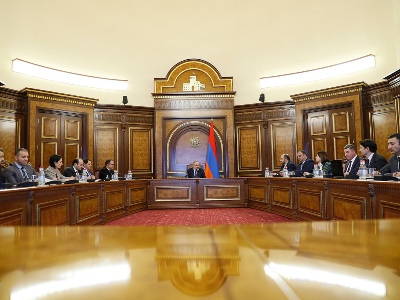 Փաշինյանի գլխավորությամբ քննարկվել է 2024-2026 թվականների միջնաժամկետ ծախսերի ծրագրի հարկաբյուջետային շրջանակը