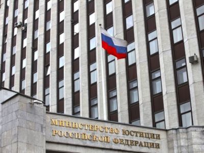 Russian justice ministry proposes that Russians should identify themselves as foreign agents and register voluntarily