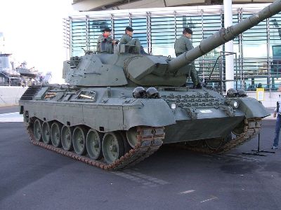 Spain plans to supply four to six Leopard tanks to Ukraine