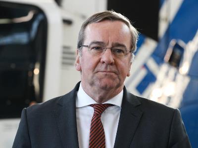 Defense Minister: Germany must order new tanks as soon as possible to replace the ones transferred to Ukraine