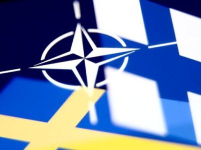 Finnish and Swedish PMs insist on their commitment to join NATO at same time