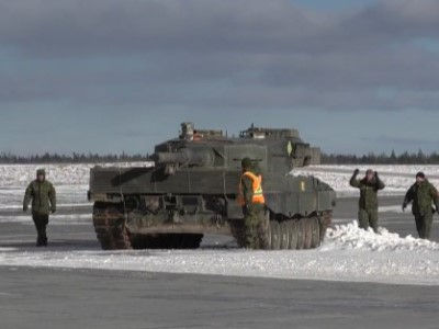 Canada sends to Ukraine 1st Leopard 2 tank