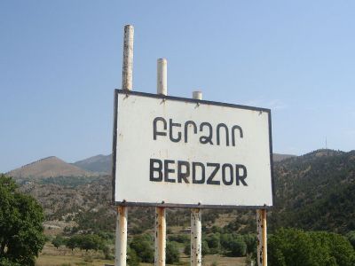 Պատերազմից 2 տարի անց Արցախի Քաշաթաղի շրջանի Բերձոր քաղաքից տեղահանված բնակիչների տեղավորման հարցերը դեռ չեն լուծվել
