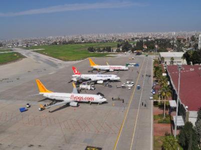 Another Turkish airport shuts down due to earthquake