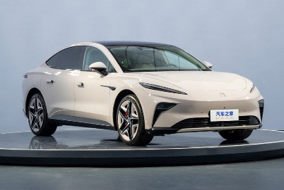 Корпорация SAIC представила одну из самых аэродинамических автомобилей Китая