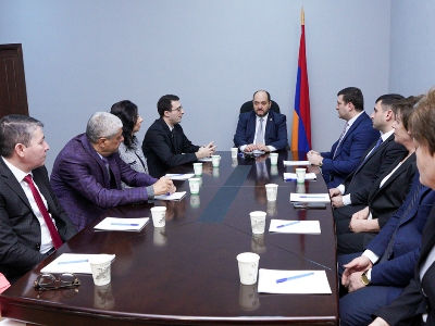 Արայիկ Հարությունյանը ներկայացրել է Կրթության տեսչական մարմնի նորանշանակ ղեկավարին