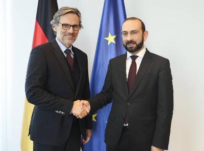 Armenia FM, Germany Chancellor advisor discuss Lachin corridor reopening issue