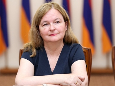 Եթե Մոսկվան ցանկանար կասեցնել շրջափակումը, նա դա արդեն արած կլիներ. Եվրախորհրդարանի ֆրանսիացի պատգամավոր. Civilnet