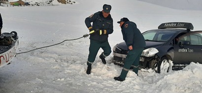 Փրկարարներն արգելափակումից դուրս են բերել 68 ավտոմեքենա, 87 քաղաքացու ցուցաբերել համապատասխան օգնություն