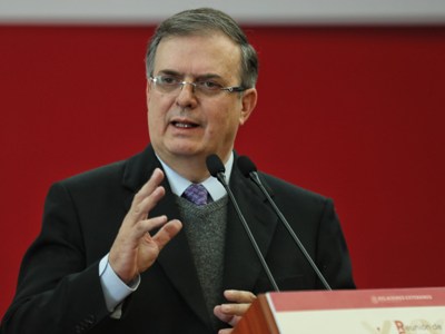 Глава МИД Мексики: Латинская Америка считает неразумным передавать оружие Украине