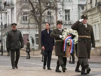 Նիդեռլանդների վարչապետը ժամանել է Կիեւ