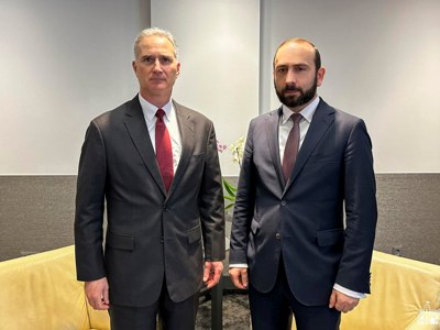 Արարատ Միրզոյանն ու Լուիս Բոնոն քննարկել են Հայաստան-Ադրբեջան հարաբերությունների կարգավորման վերջին զարգացումները