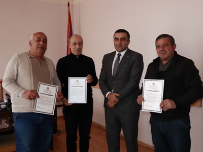 Գեղարքունիքի մարզի երեք բնակիչ պարգևատրվել է ՊՆ-ի շնորհակալագրով