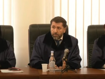 Կարեն Անդրեասյանն ինքնաբացարկ հայտնեց Նախշքարյանին կարգապահական պատասխանատվության ենթարկելու միջնորդության քննությունից