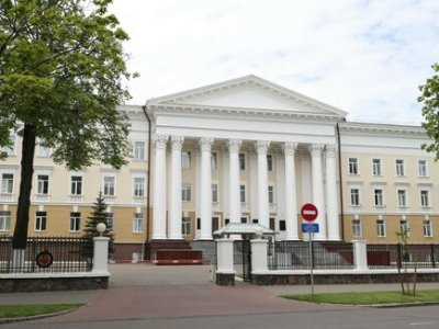 Defense Ministry of Belarus calls situation around country crisis and points to military threats